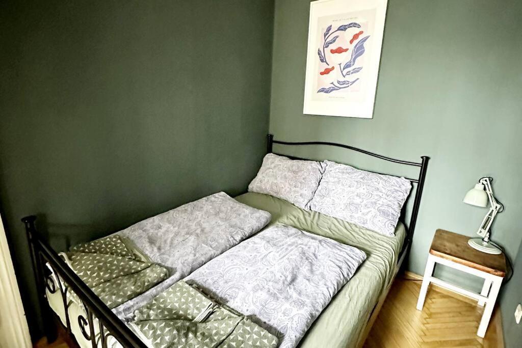 Ruhige & Grosse Altbauwohnung 7Min Zum Zentrum Wien Ngoại thất bức ảnh